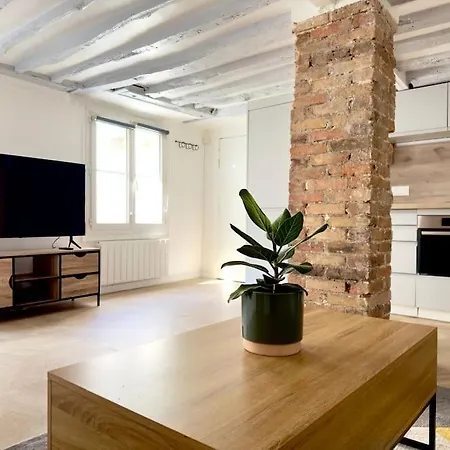 Апартаменты Cosy 3p Quartier Republique Париж